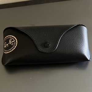 Ray Ban case